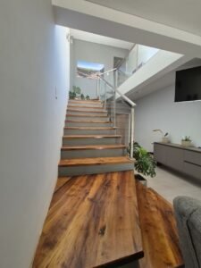 Vista escalera-comedor