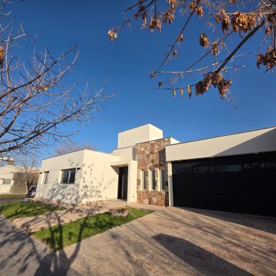 Vista exterior ingreso